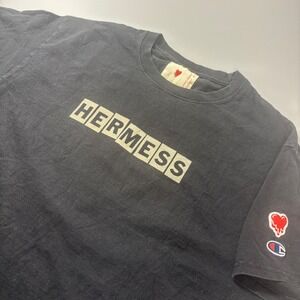 Emotionally Unavailable Champion HERMESS Graphic Print Black TShirt Drip Heart‎